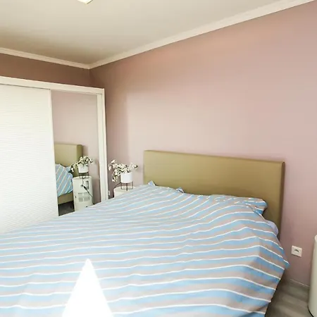 公寓 1 Bedroom Lovely In 奥斯滕德